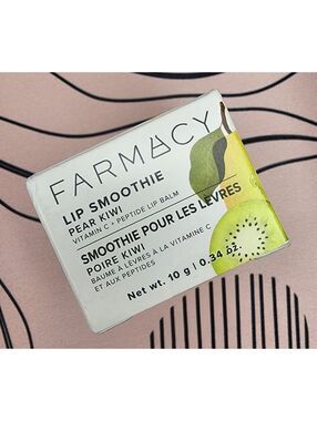 Farmacy Lip Smoothie Pear Kiwi Vitamin C + Peptide Lip Balm 0.34 Oz